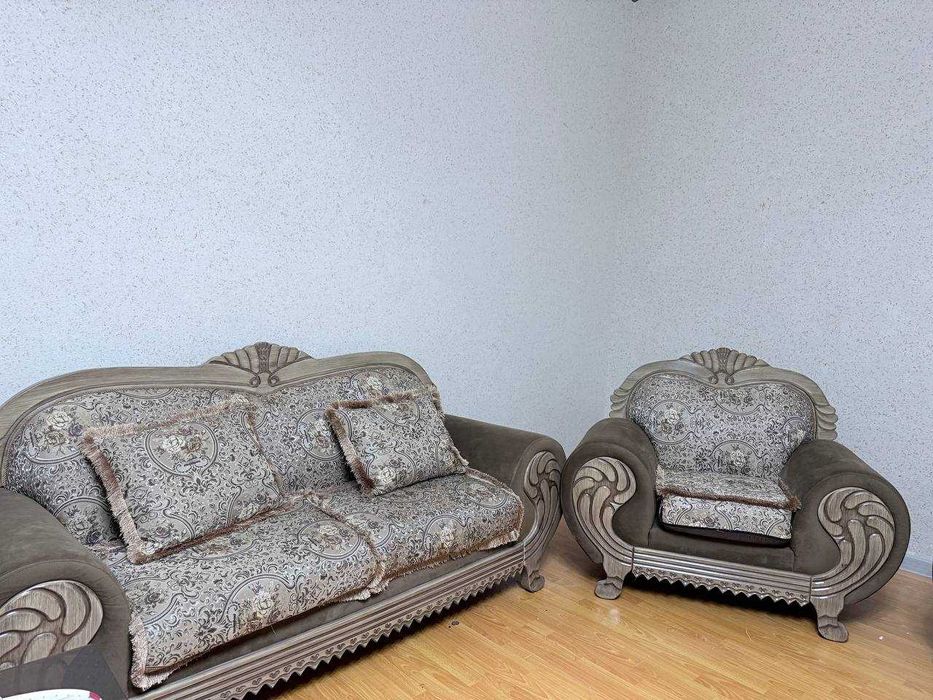 Комплект диван, кресло