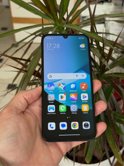 Redmi 15 256GB srochna sotiladi!
