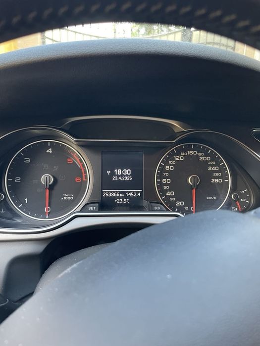 Audi A4 allroad 2.0 tdi 177cp
