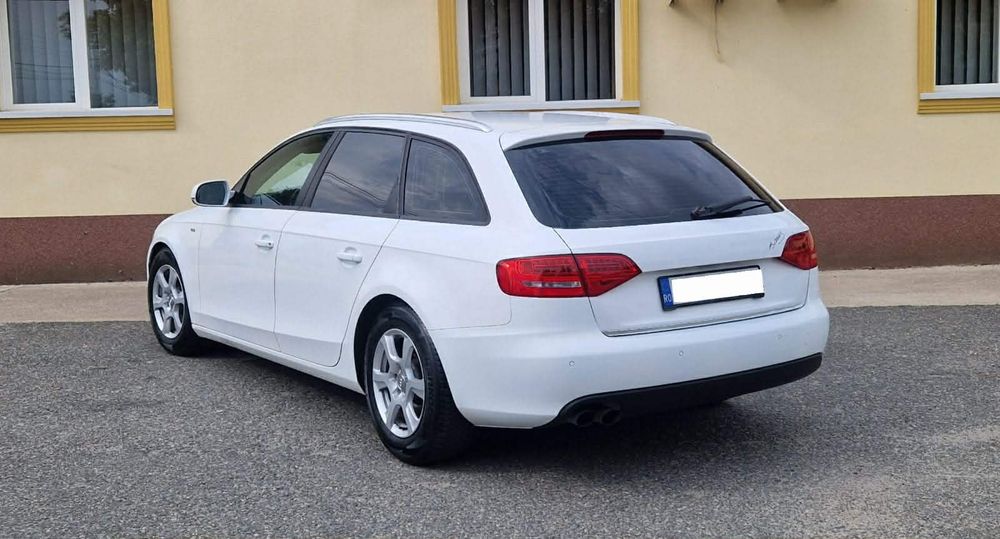 Audi a4 S-line 2.0 Diesel automat an 2011 euro 5 inmatriculat ro unic proprietar