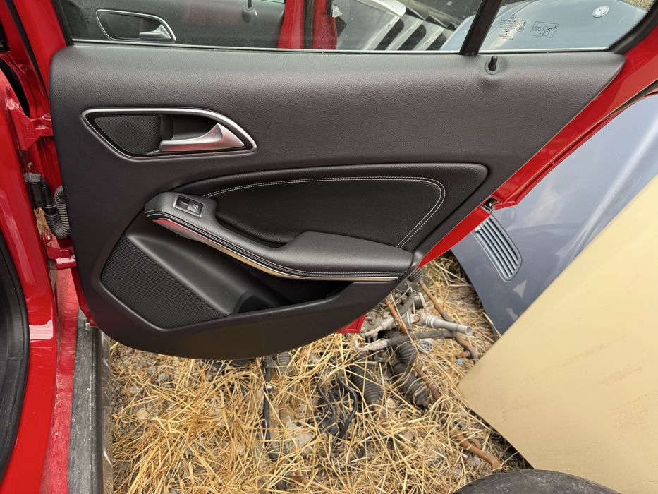Черен кожен салон за Mercedes GLA X156 W156