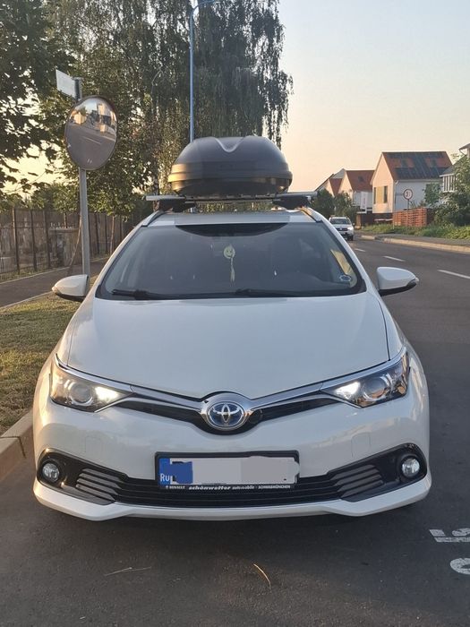 Toyota Auris Hybrid
