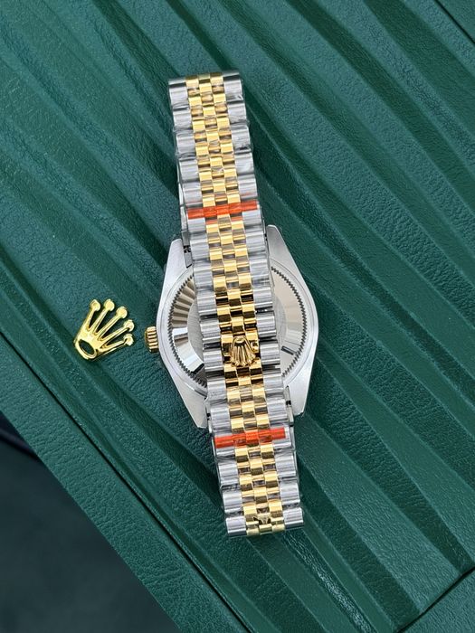 Rolex Date-Just Diamond 31mm Champagne Dial Cal 2236
