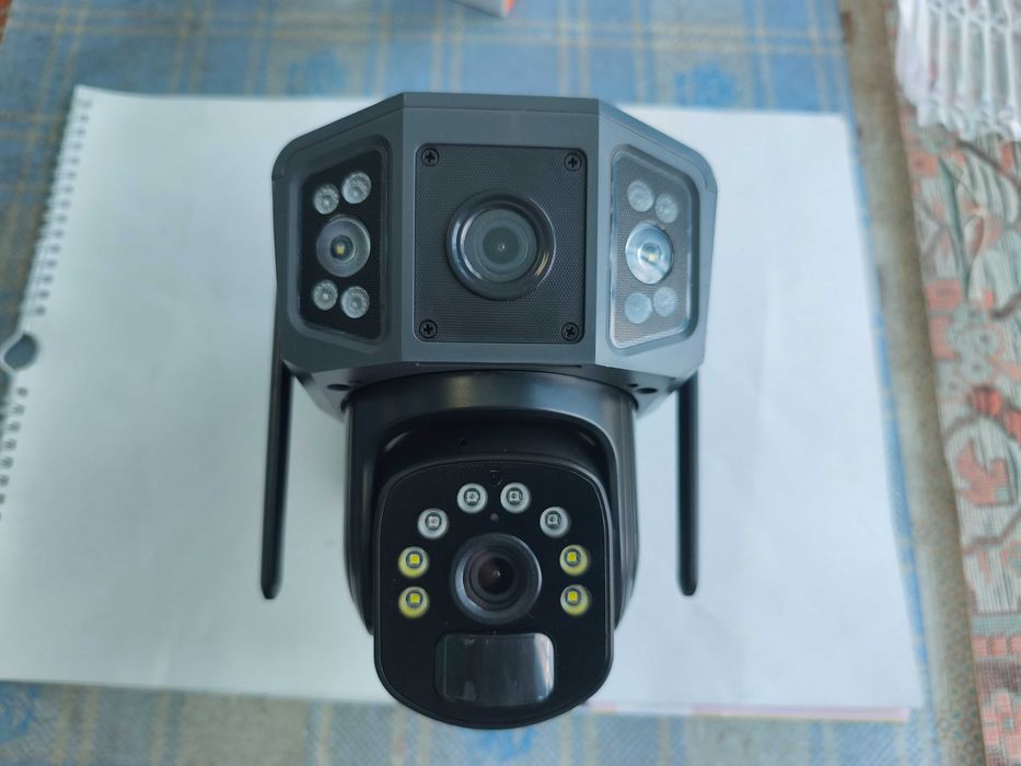 Camera supraveghere IP 4G tripla cu panou solar