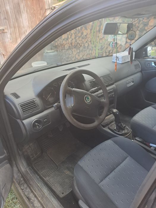 Vând Skoda Octavia Tour 1.9 TDI 2008 preț bun