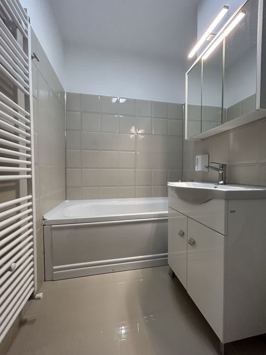 Garsoniera Regim Hotelier Exigent Plaza