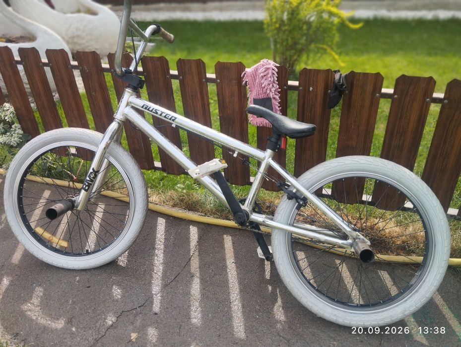 Продам Bmx buster