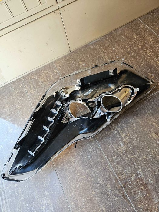 Стъкла за фарове за ситроен дс5