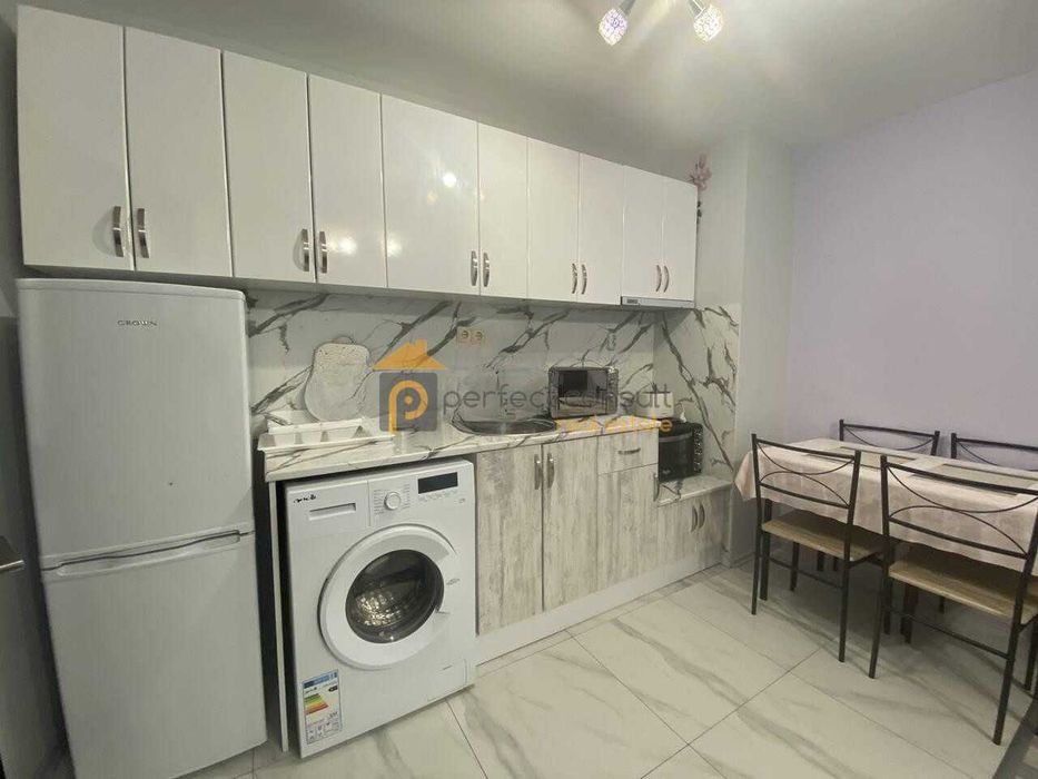 Дава се под наем Двустаен апартамент в Пловдив, Младежки Хълм - 58 кв.м за 425 € - Снимка #1