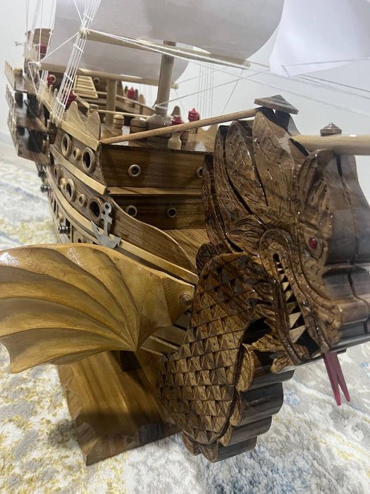 Karabl ajdarli sveti yonadi pushkasi temirdan hammasi qo'l mehnati