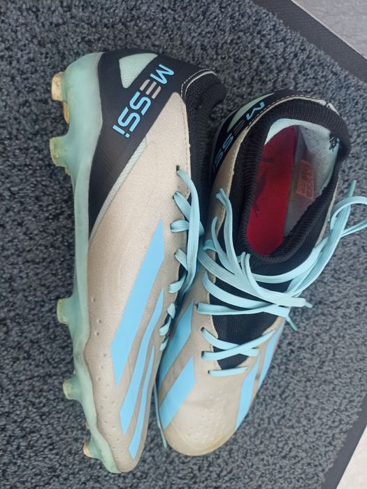 Футболни бутонки Adidas Messi
