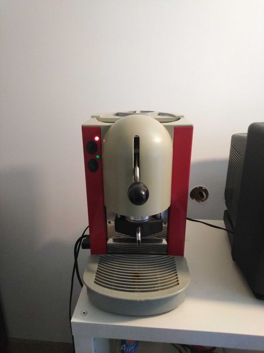 Кафе машина Spinel