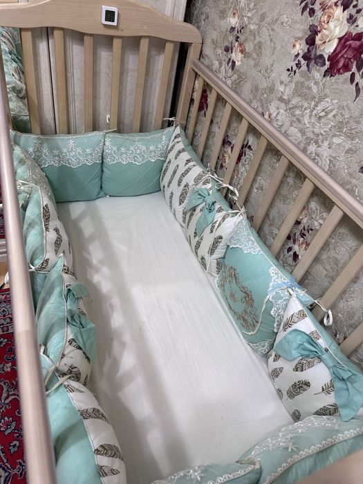 Детская кроватка