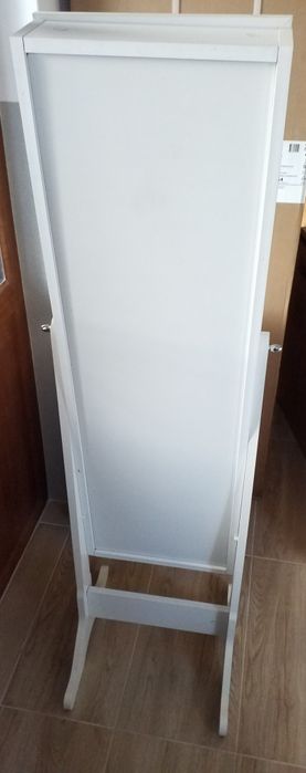 Dulap bijuterii cu oglinda