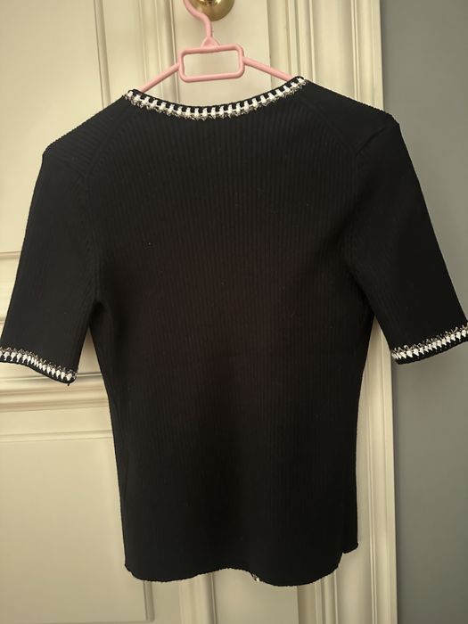 Симпатичный топ от брегда MAJE