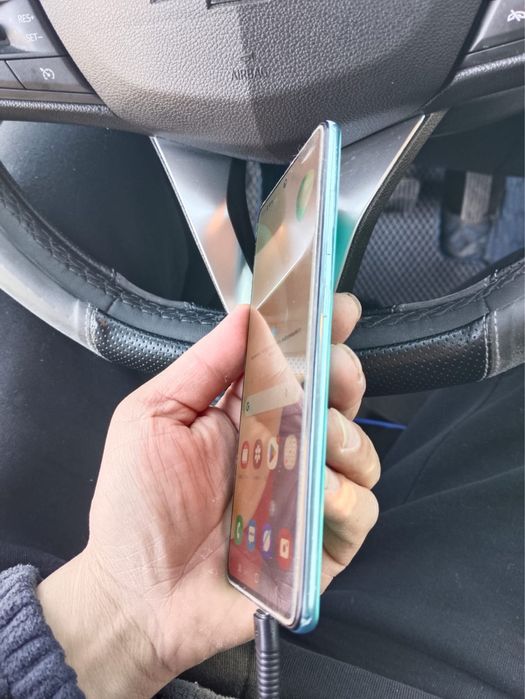 Продам Самсунг А51