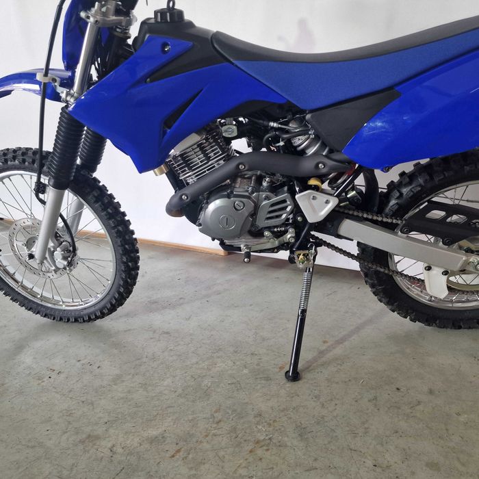 Motocicleta Yamaha TTR125 | An 2025 | Y13472