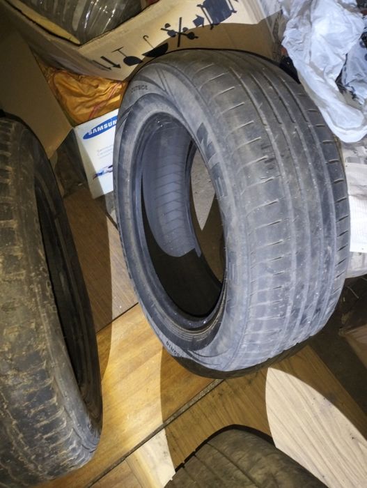 Резина летняя , 215/60/16