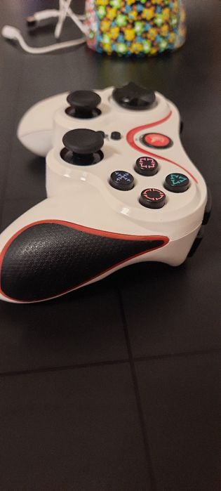 Controlor V8 compatibil cu PS3,PC,Android bună și IOS