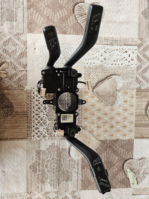 Navigatie Passat B6 (Ansamblu maneta semnalizare si Volan +Airbag)