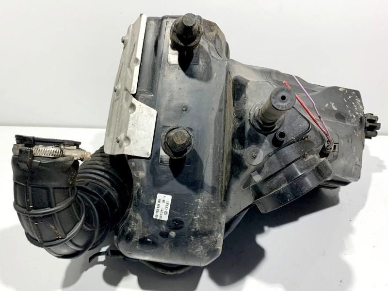 Carcasa filtru aer cu debitmetru Audi Q5 8R 8K0133837BF 2.0 tdi 177 cp