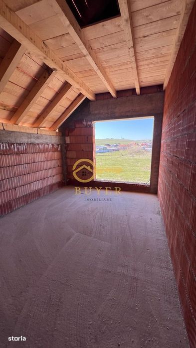 Casa de vanzare in Sura Mare- teren liber 262mp- la ALB
