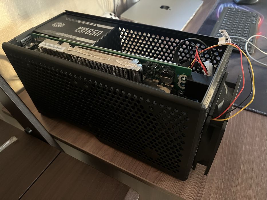 Игровой мини-ПК AMD BC-250/8 ядер 16 потоков/40 CU/SSD 1 ТБ/16GB GDDR6