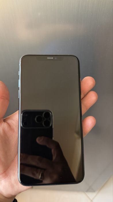 iPhone 11 Pro Max - КАТО НОВ, Кутия, Зарядно, ПОДАРЪК КЕЙС