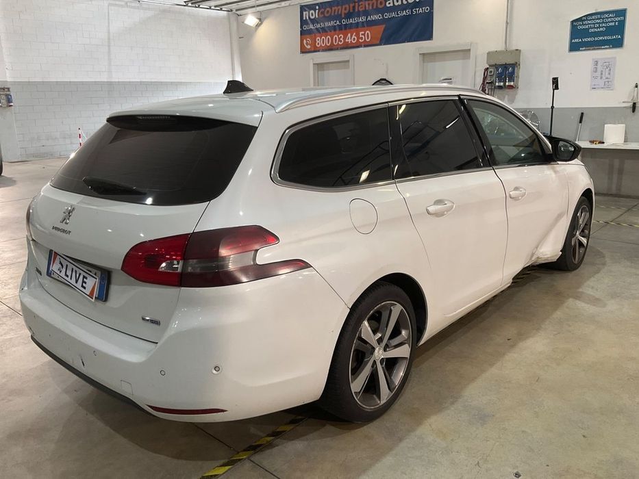 Peugeot 308 t9 1.6 BlueHDI 120hp НА ЧАСТИ