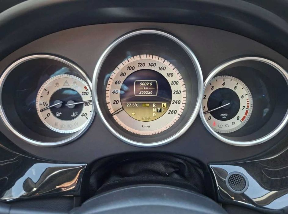 Mercedes-Benz CLS350