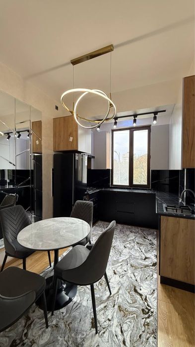 Продается 3 ком. Квартира на 3 этаже площадью. 55 кв.м. За МЧС