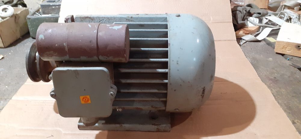 2бр.ел.двигатели