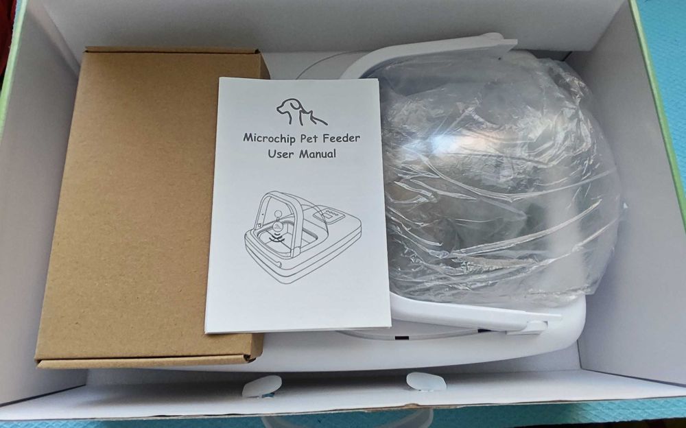 Автоматична хранилка за домашни любимци ISENVO