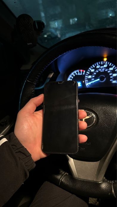 Продам айфон 11 про 256гб