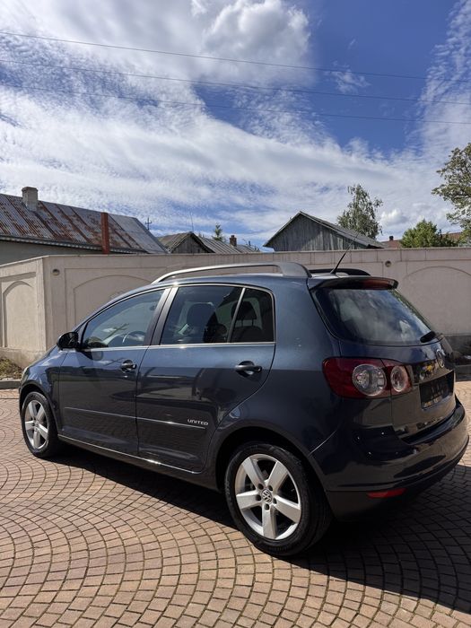 Vând Golf Plus 2009 149.000 km (dețin carvertical)