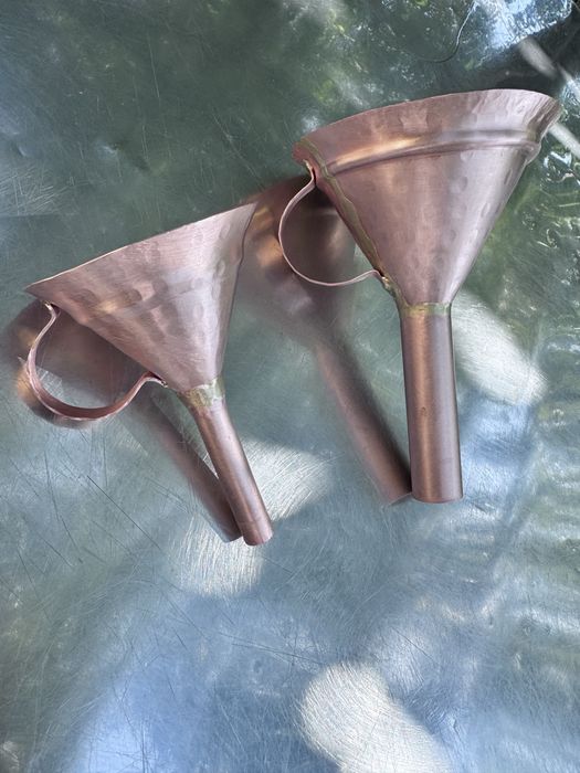 Медни фунии ръчна изработка