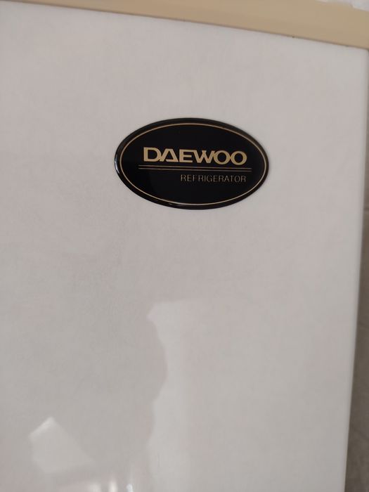 Холодильник Daewoo