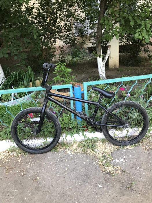 продам отличный ВМХ
