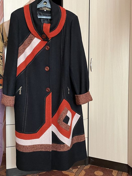 Демисезонное пальто