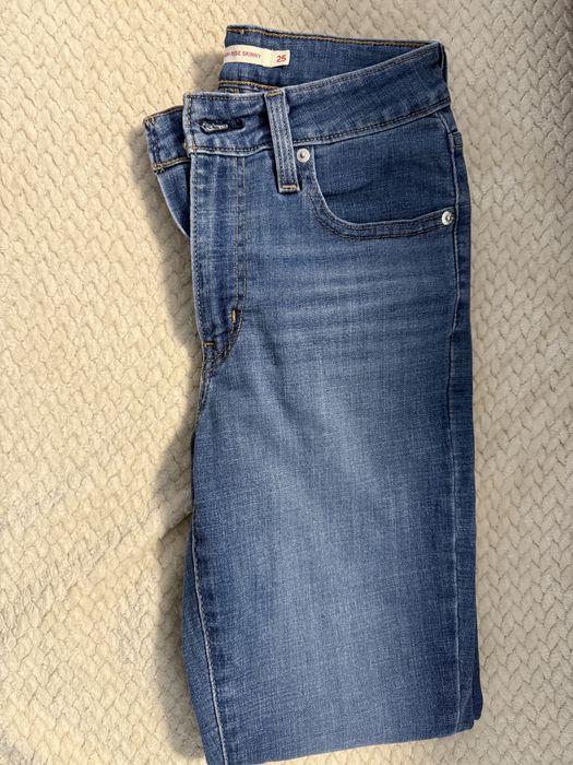 Blugi Levi's 721 high rise skinny