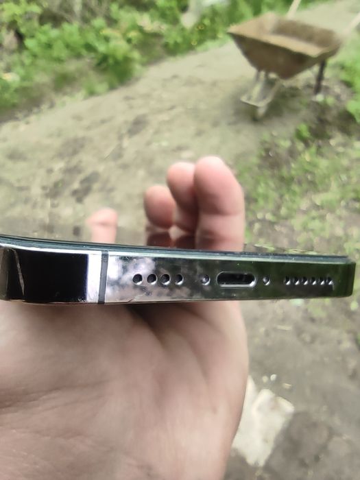 Iphone 14 pro max ayfon 14 pro max