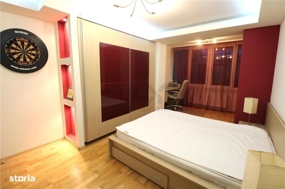 Apartament 2 camere , zona ultracentrala — fotografia 1