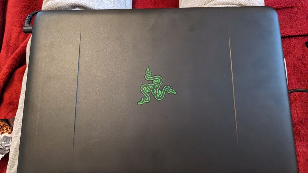 Игровой ноутбук razer blade a14 2016