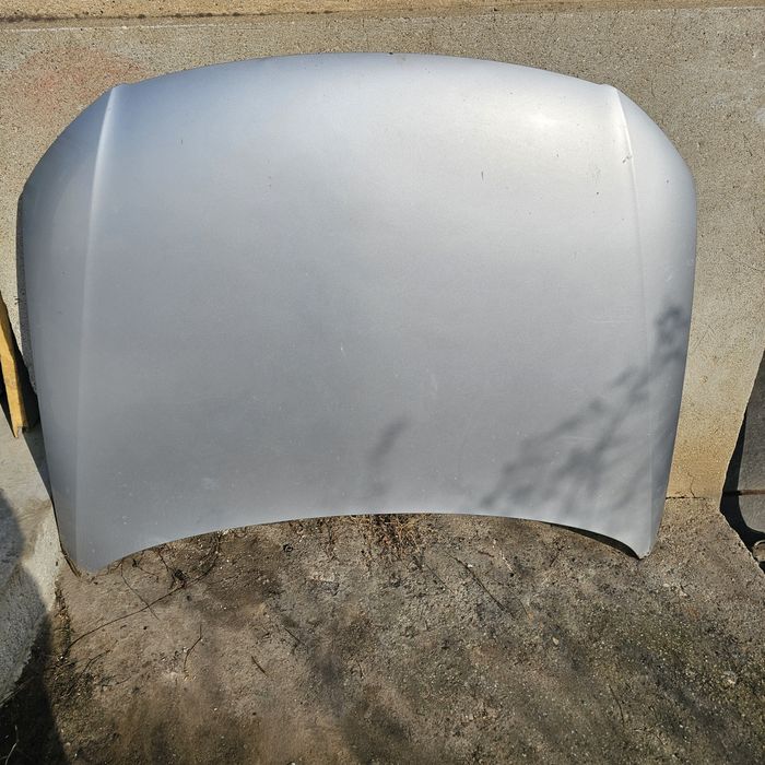 Преден капак Фолксваген Пасат Б6