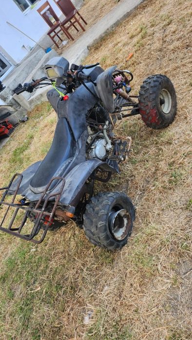 Vand atv 250c trage foarte tare.