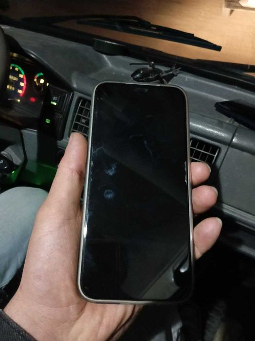 Телефон Honor 400 лайт продам