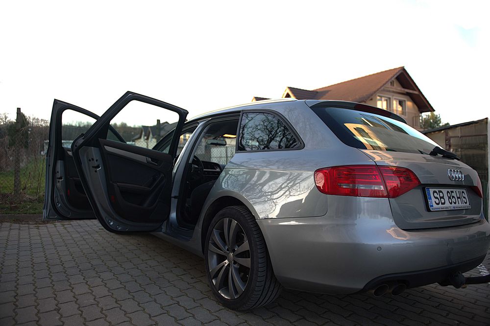 vand audi  A4 avant argintiu