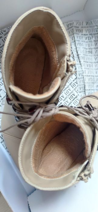 Елегантни дамски боти ADI/Пещера, таупе, ест. кожа/лак, номер 36