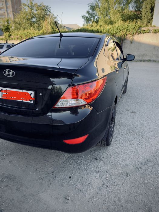 Продам Hyundai Accent 2011г