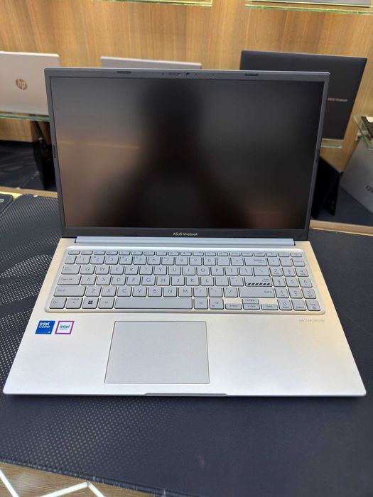 Noutbuk ASUS Vivobook 15 Intel Core 5 120U 16/512GB 15.6 IPS FullHD